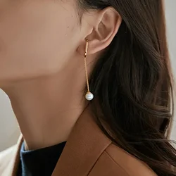 Pendiente de perla con Clip para el oído, pendiente asimétrico minimalista sin perforaciones, joyería para mujer