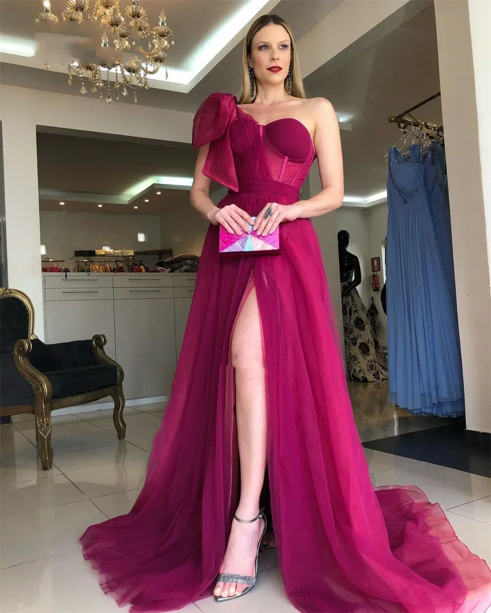 

Elegant One Shoulder Tulle Floor Length Prom Dress with Sexy Side Split A-line Gown for Evening Parties and Special Occasions