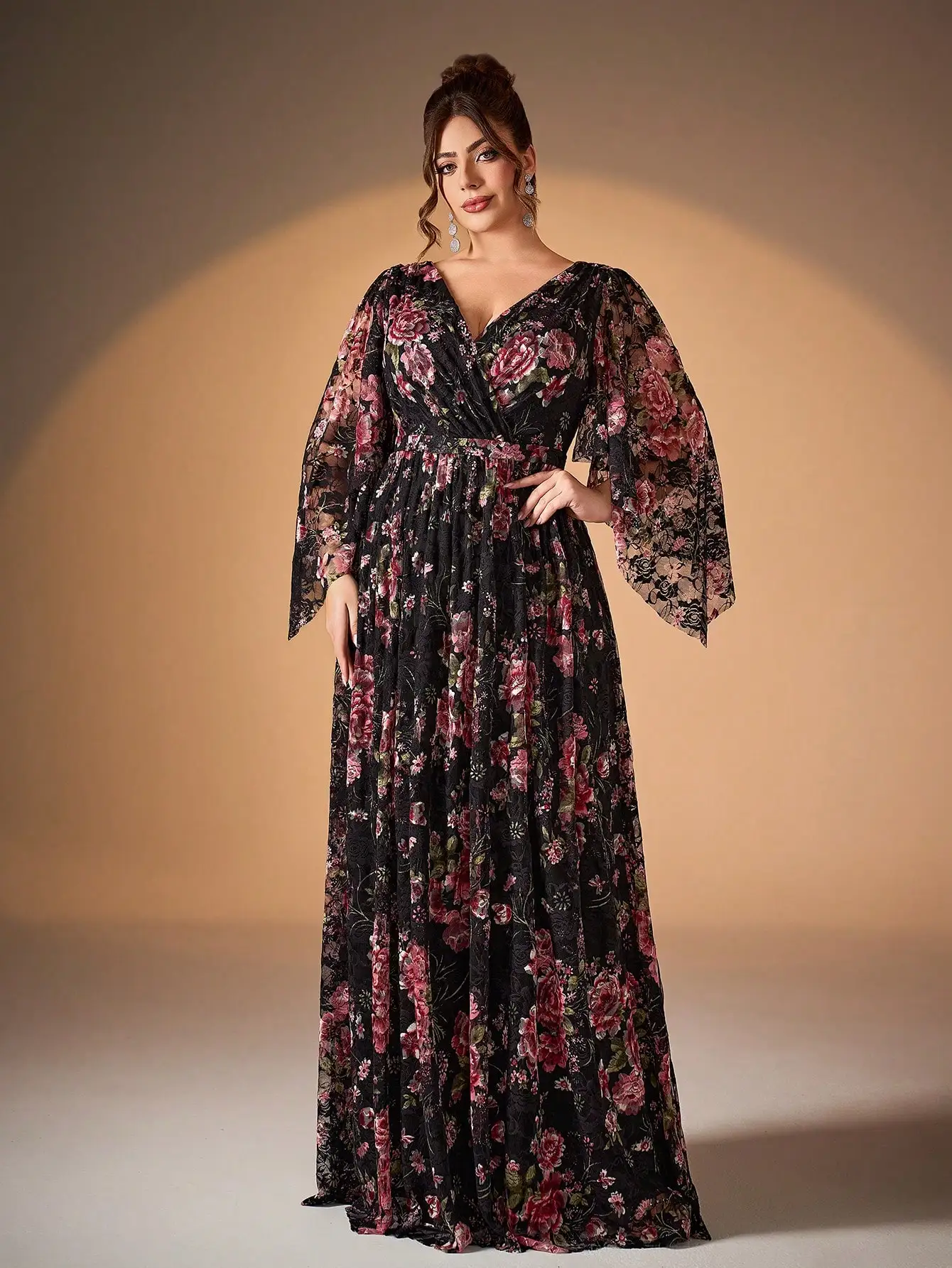 Mgiacyv-neck cross-printed lace mid-sleeved wide-swing high-end evening dress