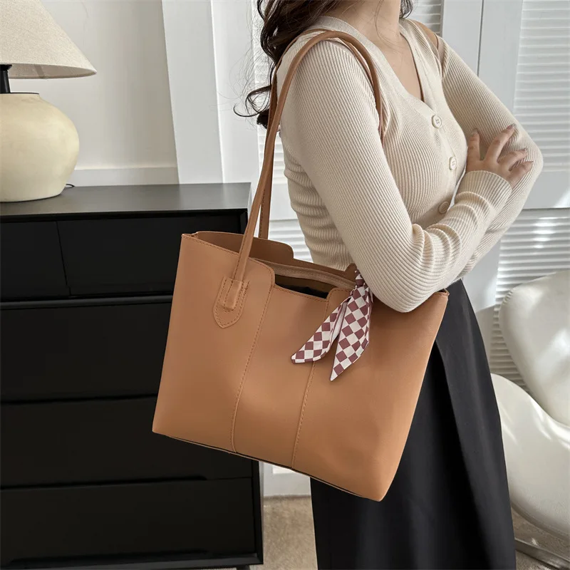 Fashion Women Tote Bag Underarm Pouch Large Capacity Soft Pu Leather Shoulder Bag Crossbody Bag Casual Portable Bucket Bags