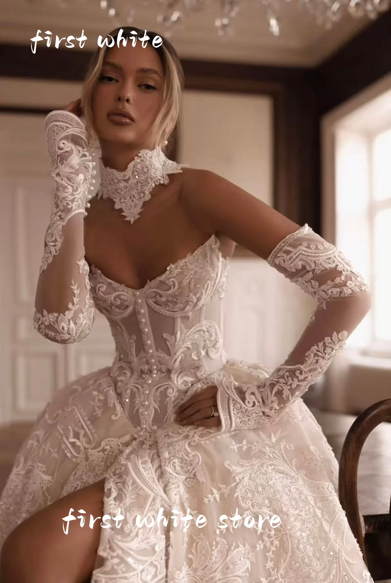 Exquisite Wedding Dresses High Slit Sweep Train Floral Lace Bridal Gown Customized Strapless Vestido De Novia