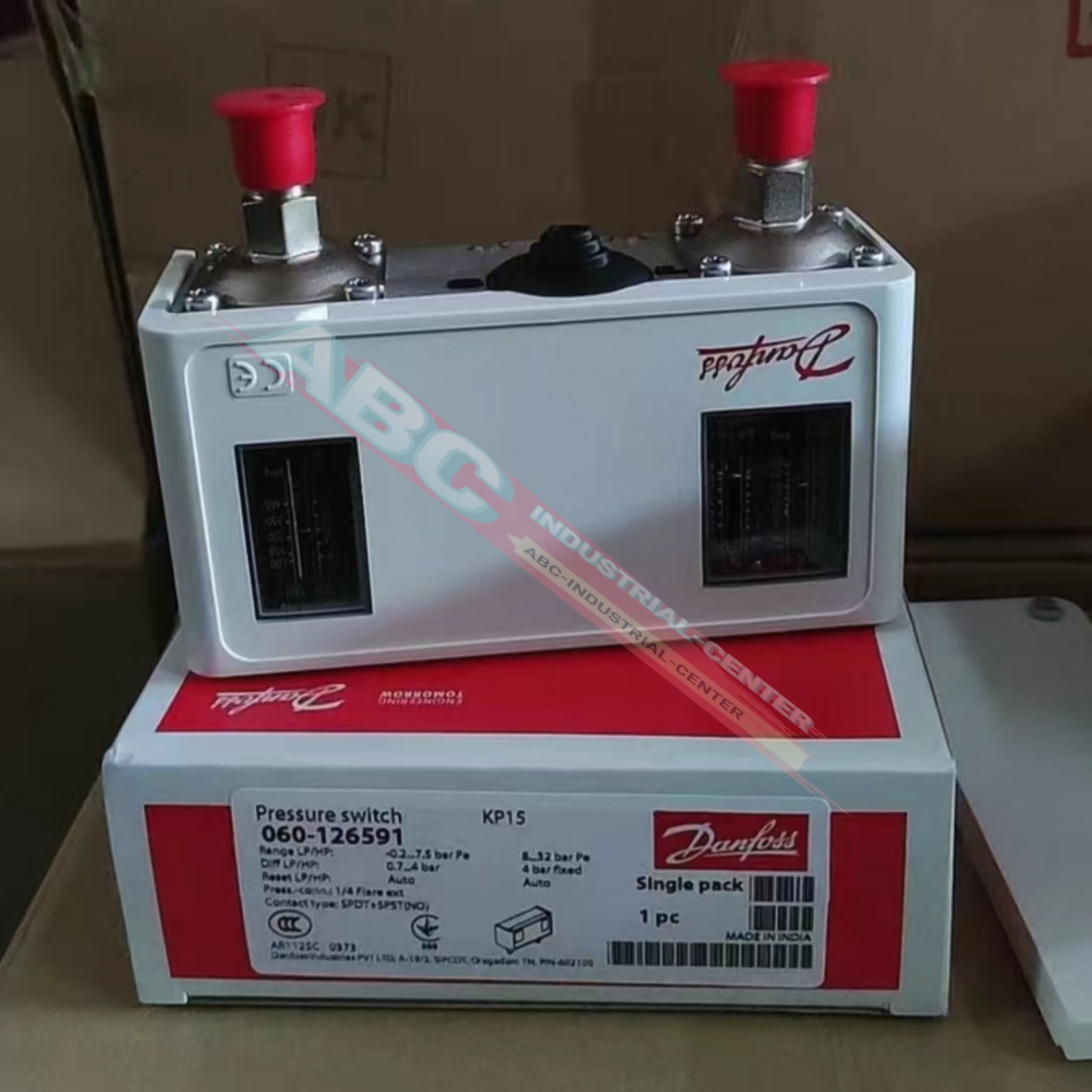 

060-126591 KP15 060-183291 KP15 Реле давления 100% НОВОЕ