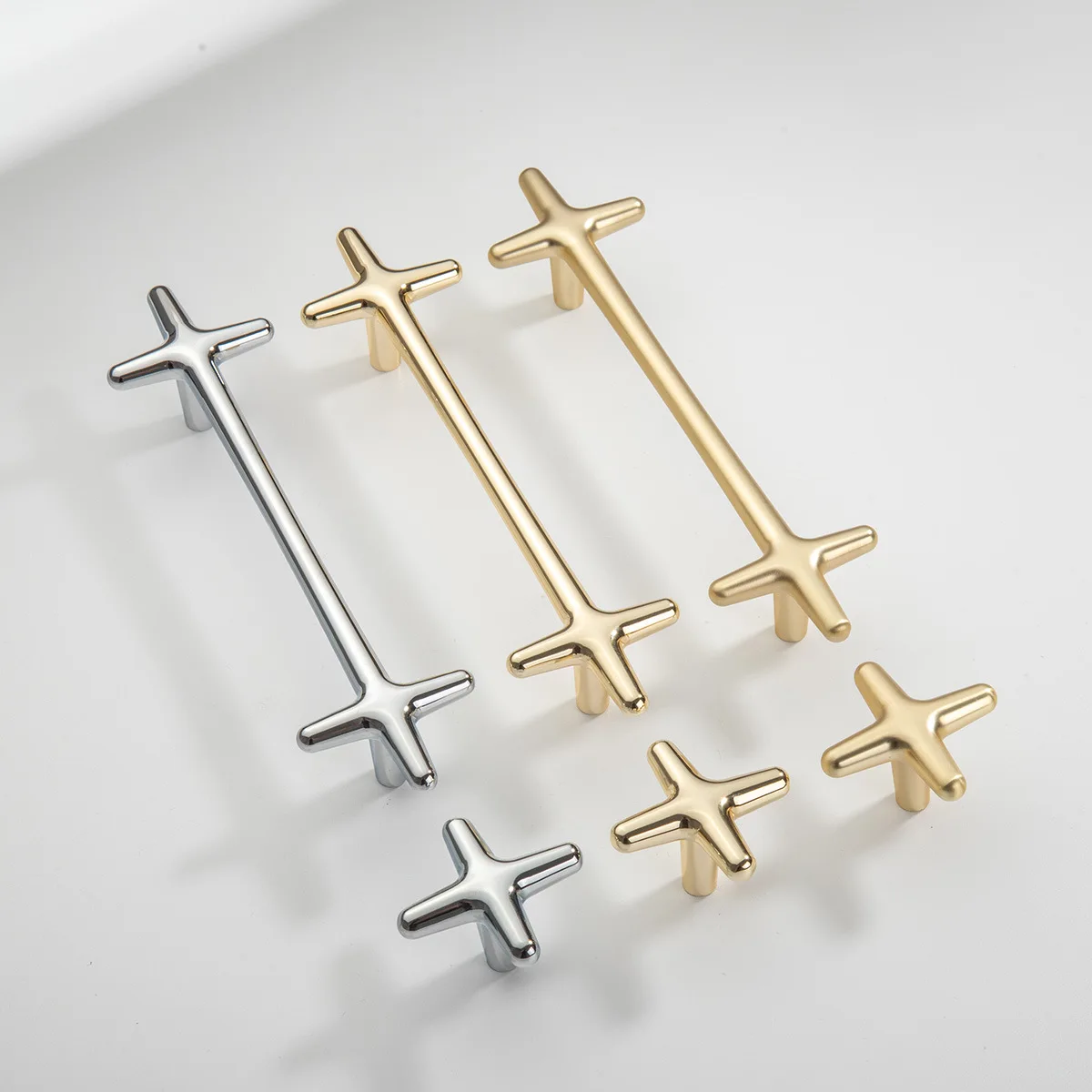 French Creative Zinc Alloy Cabinet Handle Modern Simple Wardrobe Handle Silver Luxury Drawer Personalized Handle