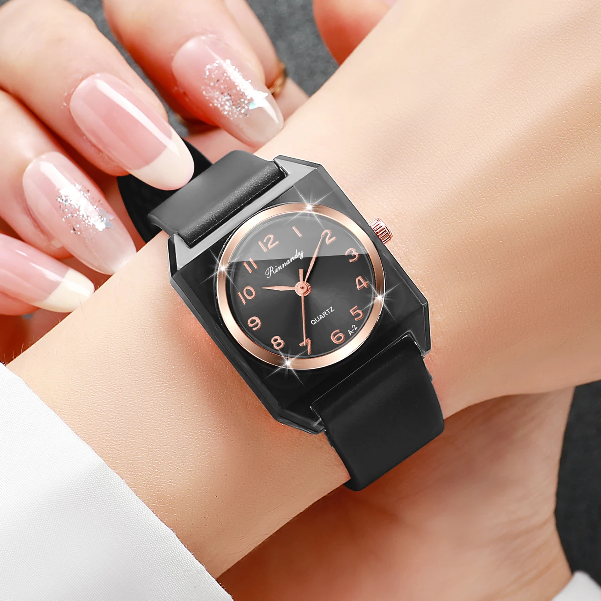 Fashion Square Women Watches Casual Silicone Band Ladies Quartz Wristwatches Relogio Feminino Clock Gift (Without Box)
