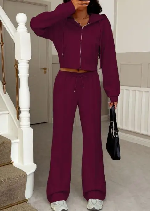 

2025 новые модные комплекты из 2 предметов, женская одежда, осенне-зимняя толстовка с капюшоном для отдыха и отпуска, повседневный комплект брюк, женская одежда