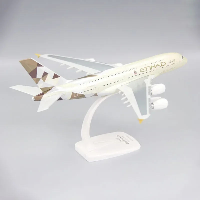 ETIHAD Air A380 Aircraft Model,1/250 Scale A380 ETIHAD Airline Aircraft Plastic ABS Assembly Plane Model Airplanes Model Toy