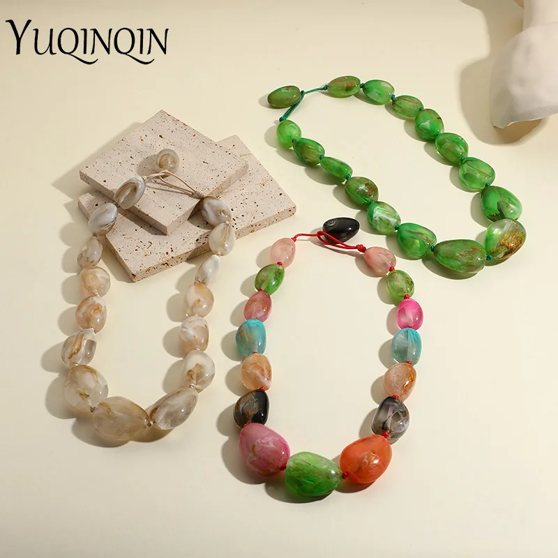 Trendy Cute Colorful Resin Beads Necklaces for Women Girl Vintage Design Beaded Chain Short Choker Necklace Simple Jewelry Party