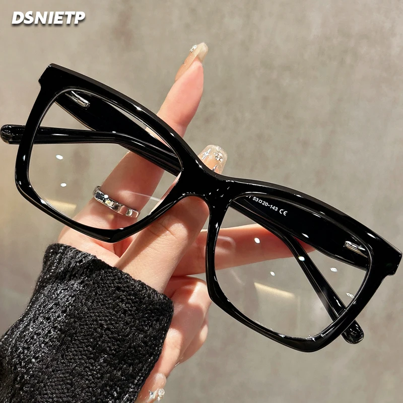 Simple Reading Glasses Women Fashion Photochromic Anti Blue Light Prescription Optical Glasses Progressive Customizable Eyewear