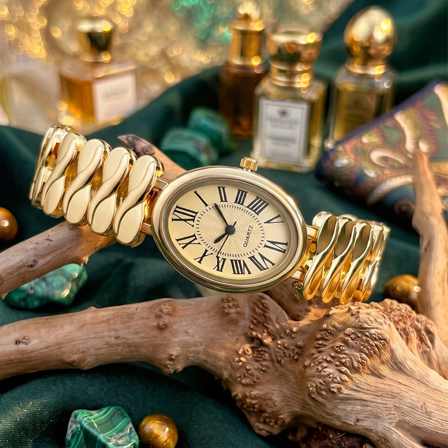 Vintage Gold Watch for Women: Oval Dial Note-Shaped 8-Character Strap Mid-Century Retro Elegant Wrist Watch