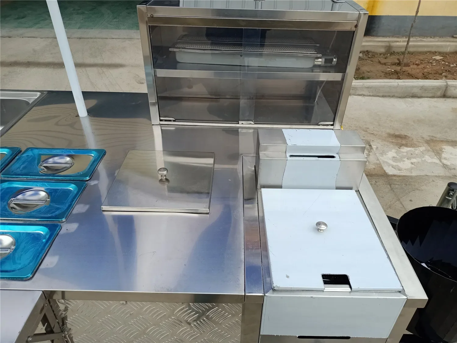 JDR1 - عربة هوت دوج المتنقلة الخارجية مفتوحة من الفولاذ المقاوم للصدأ عربة طعام صغيرة لرفوف الطبخ التجارية هوت دوج