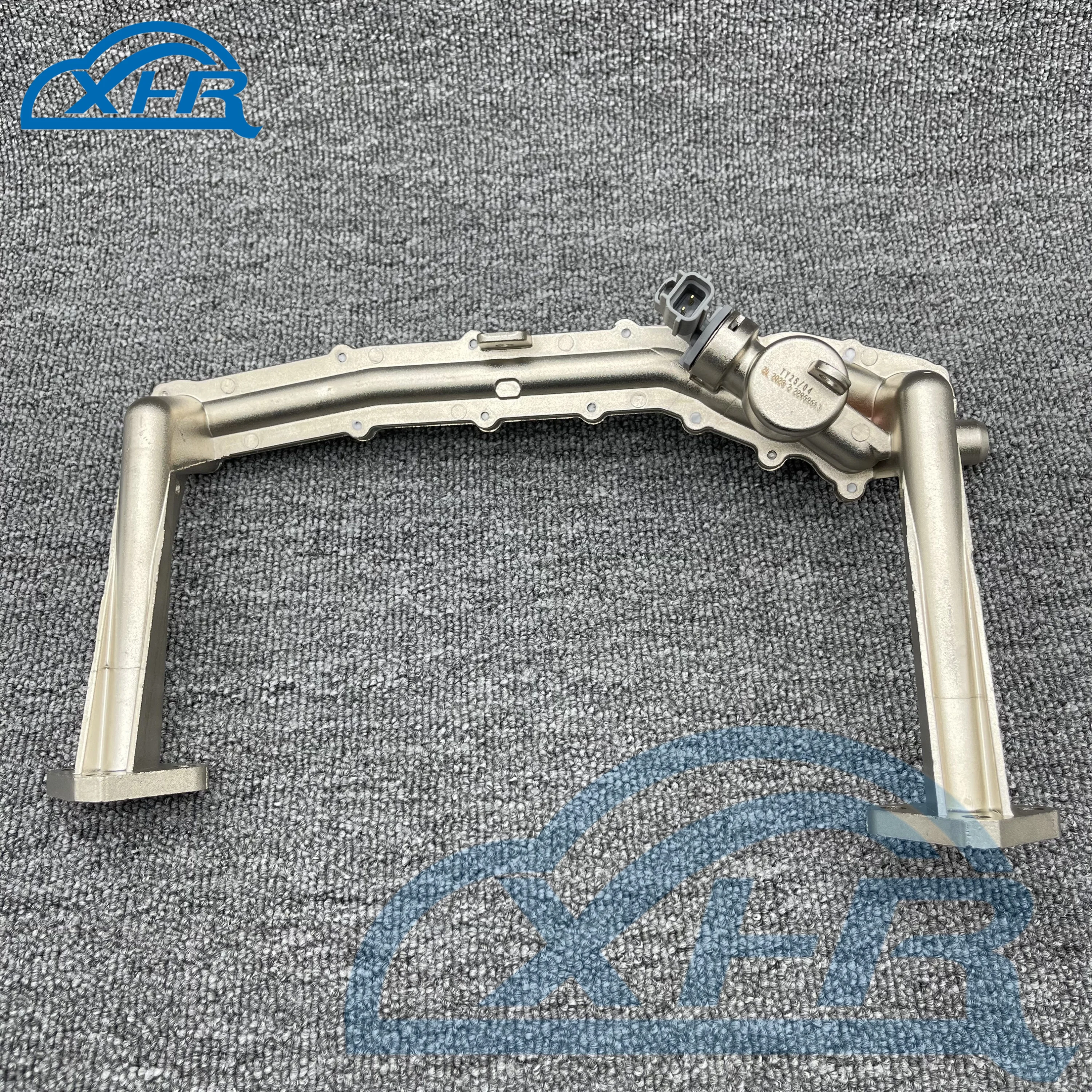 

LR041788 LR087558 LR122710 3.0L V6 Heater Manifold Tube W/ Sensor For Discovery 4 Land Range Rover RR Sport Coolant Water Pipe