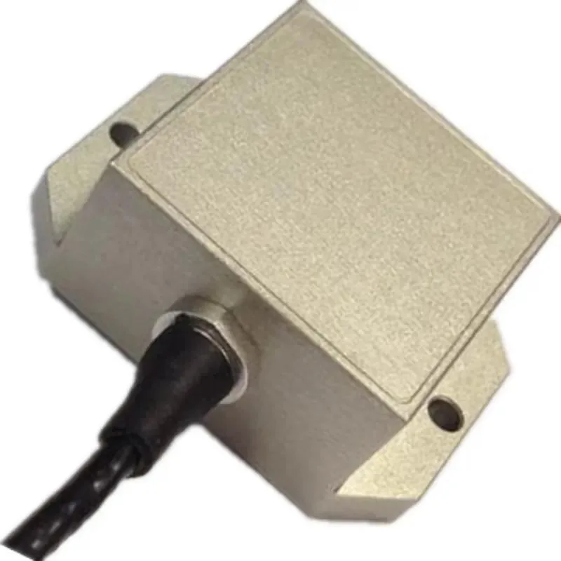 SKA-014A1 Modbus RS485 Triaxial Vibration Sensor 10g 5000Hz 5%FS 5-12V Vibration Sensor