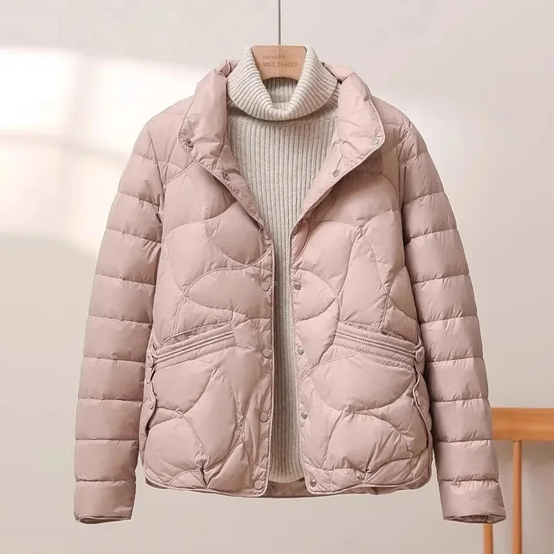 2024 Female Short Thin Light Down Cotton Jacket Winter Lady Fashion Parkas Coat Korean Women Long Sleeves Cotton Padded Outwear