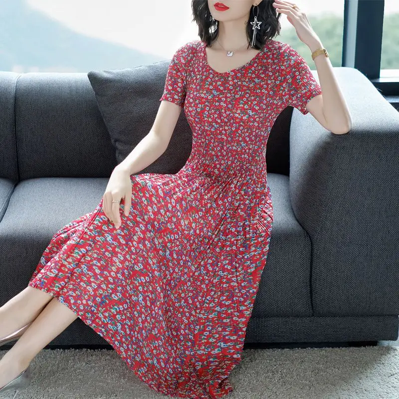 Long skirt women's 2025 summer new foreign floral slim-fitting and thin pendulum pleated dress women clothing