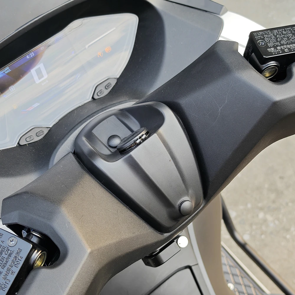 Motorcycle NS 150GX Voltage Display Charger USB Type C Charger Power Adapter Socket For Honda NS150GX 2024 2025 Waterproof