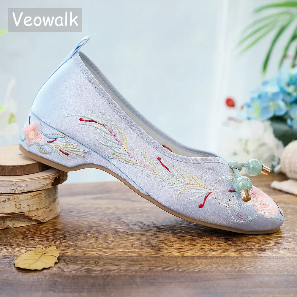 Veowalk Elegant Women Satin Cotton Embroidered Pointed Toe Slip On Flats Comfortable Chinese Wedding Shoes Blue Red White