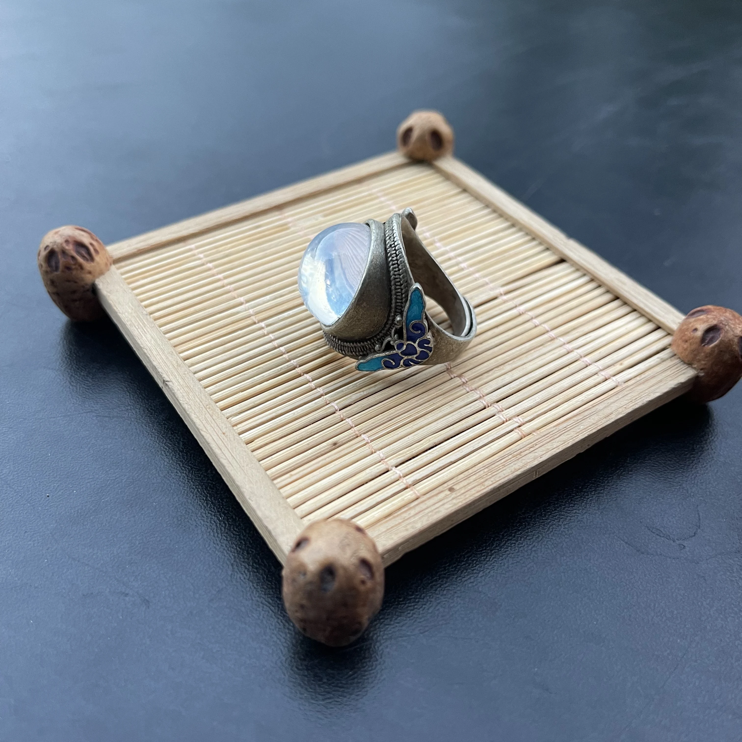 Vintage Ethnic Statement Ring, Antique Silver‑Tone Enamel Decor Simulated White Round Cabochon Gem Retro Bohemian Handmade Party