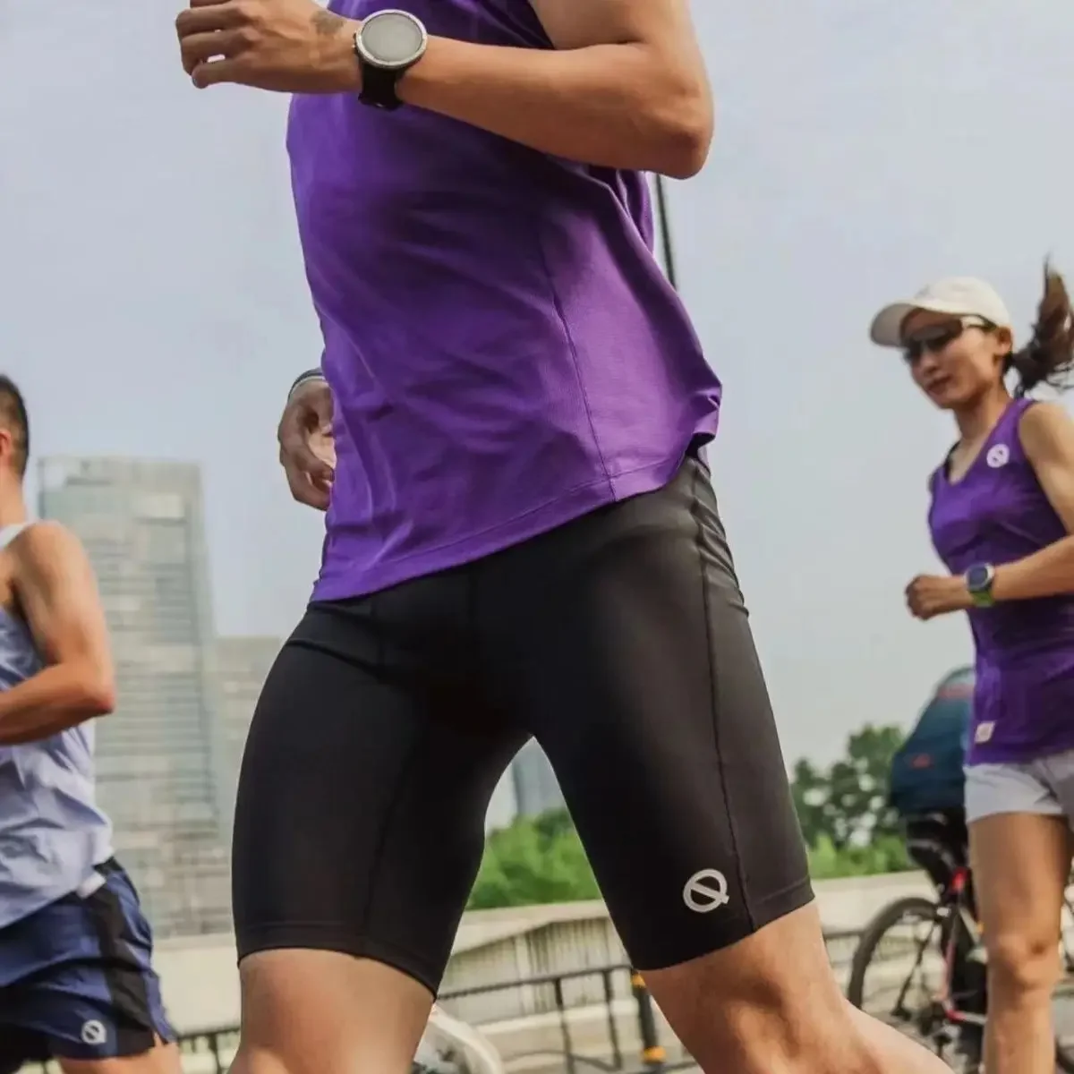 

QINKUNG Light Sport Running Compression Pants Five Points High Spring Leggings Cycling Fitness Yoga Quick Dry