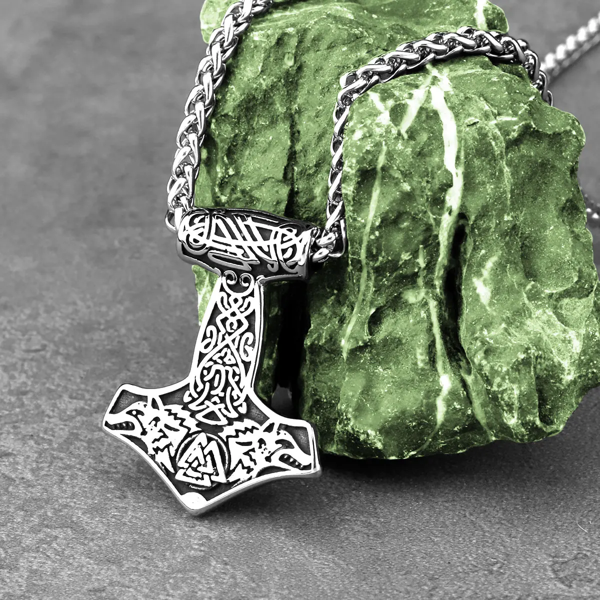 Stainless Steel Nordic Thor Hammer Mjolnir Necklace Men's Vintage Viking Wolf Head Amulet Pendant Necklace Punk Creative Jewelry