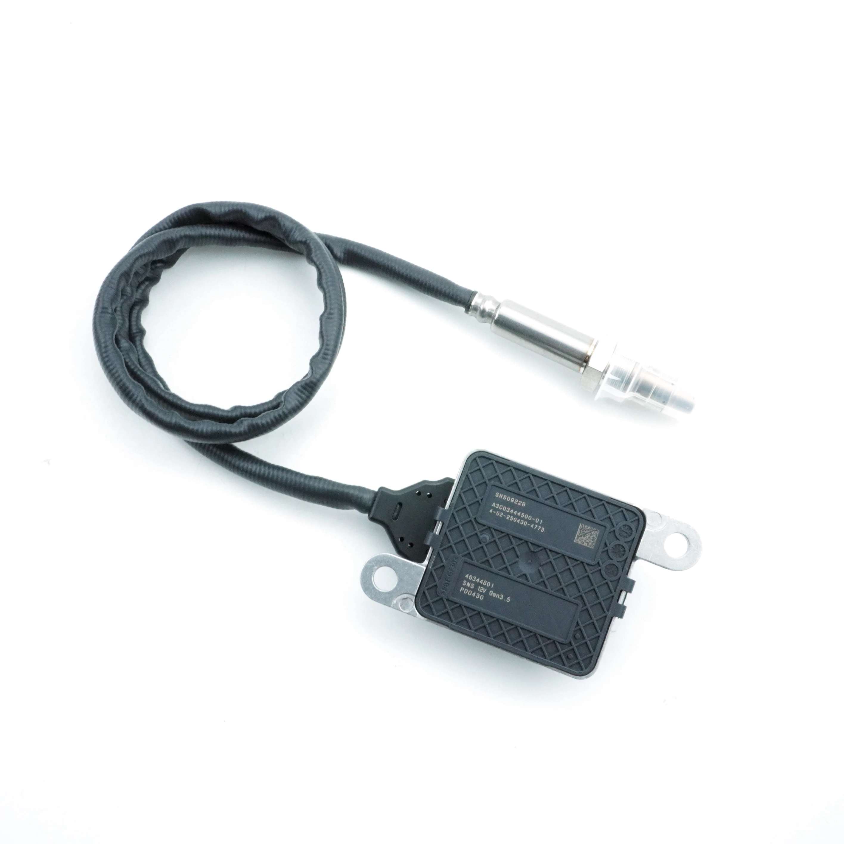 46344801   SNS0922B A3C 03444500 -01 مستشعر أكسيد النيتروجين مستشعر أكاسيد النيتروجين عالي الجودة لقطع غيار مسبار السيارات بسعر جيد