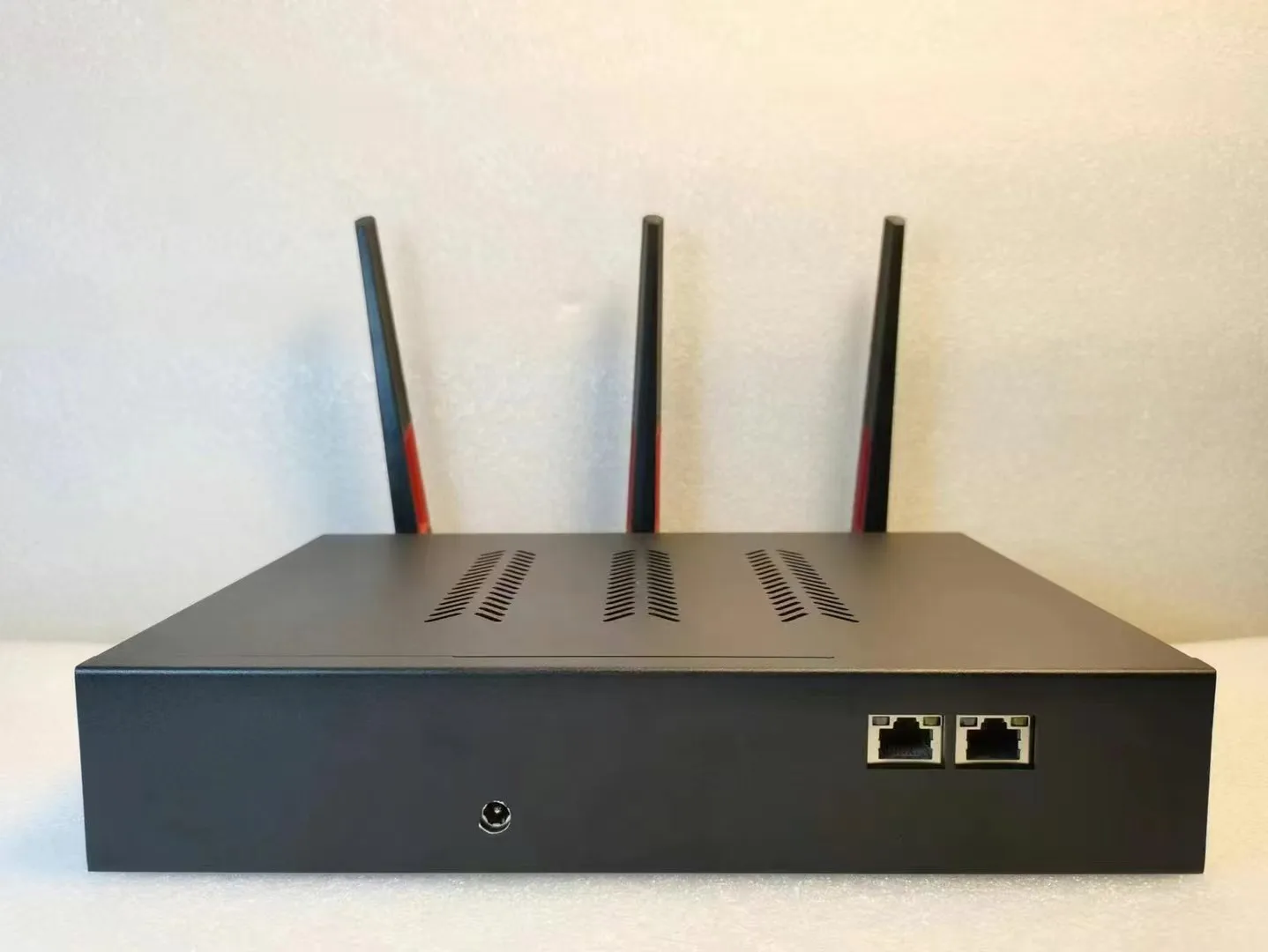 

Multi-WIFI IP Proxy SOCK5 Network Routrer For Phone IP Switch Management
