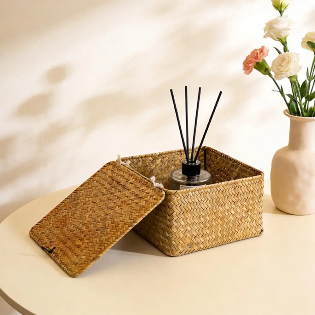 Handwoven Seagrass Storage Box with Cover Rustic Dustproof Storage Bin Space Saving Containers for Shelves Closets Living Room