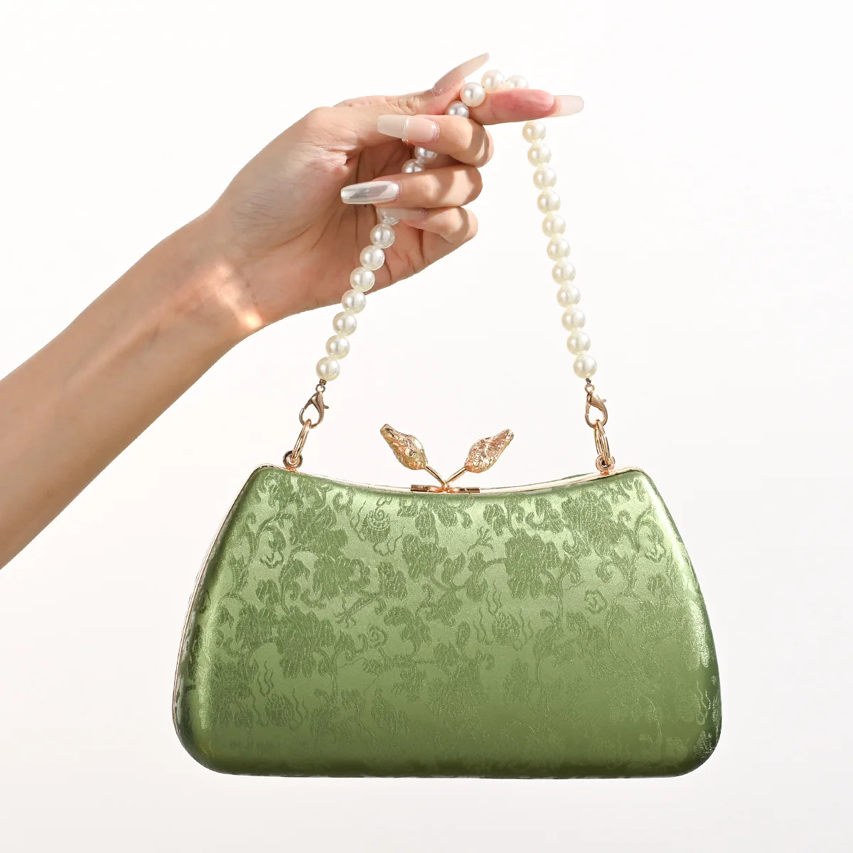 

New Chinese style pearl hand-held cheongsam women's bag banquet dress party dinner bag elegant atmospheric