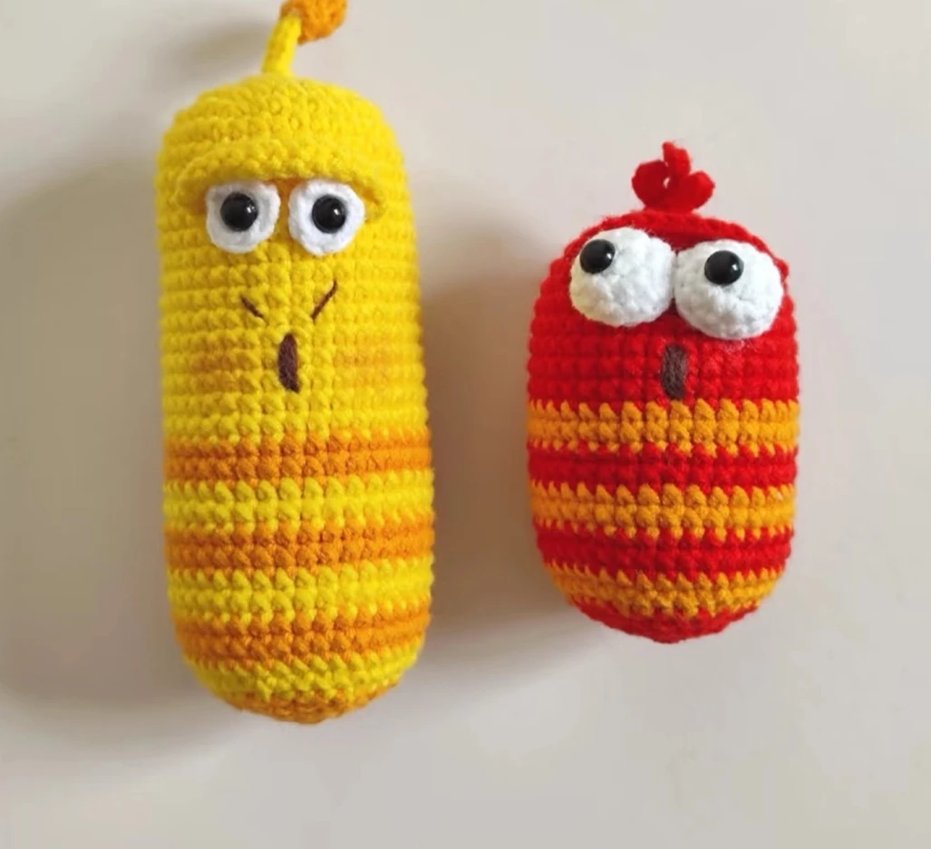 Diy artesanal engraçado bug chaveiro lã tricô material pacote dos desenhos animados criativo boneca crochê pingente presente