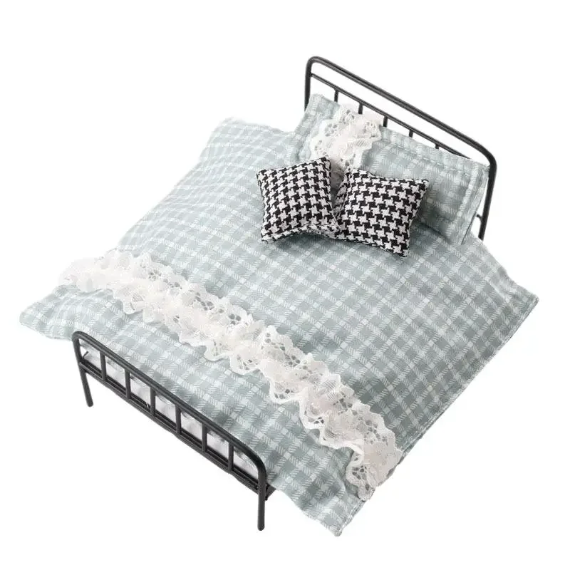 1/12 ドールハウスミニチュアシミュレーションキルト枕ベッドモデル家具アクセサリードールハウスの装飾子供ふり遊びおもちゃギフト