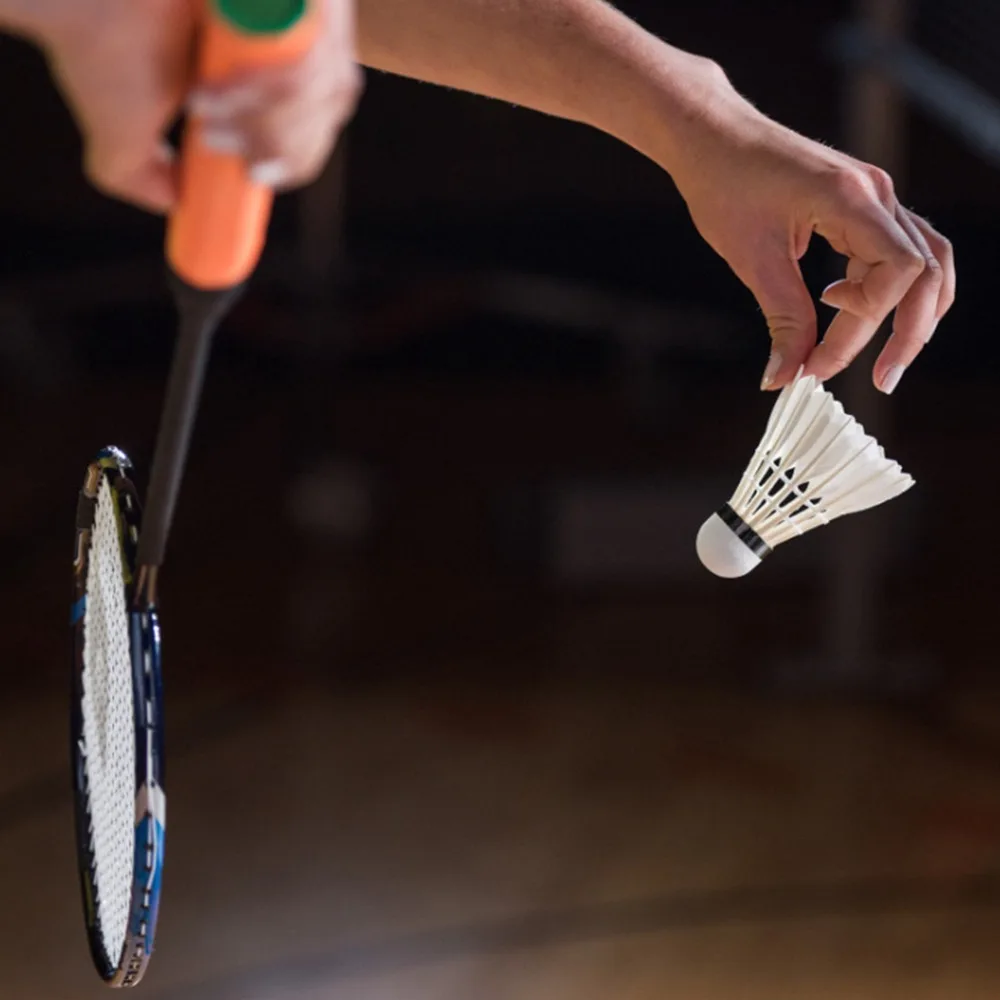 

5 шт. прочные мячи для бадминтона с перьями, легкие стабильные летающие воланы для бадминтона, тренировочные воланы с утиными перьями