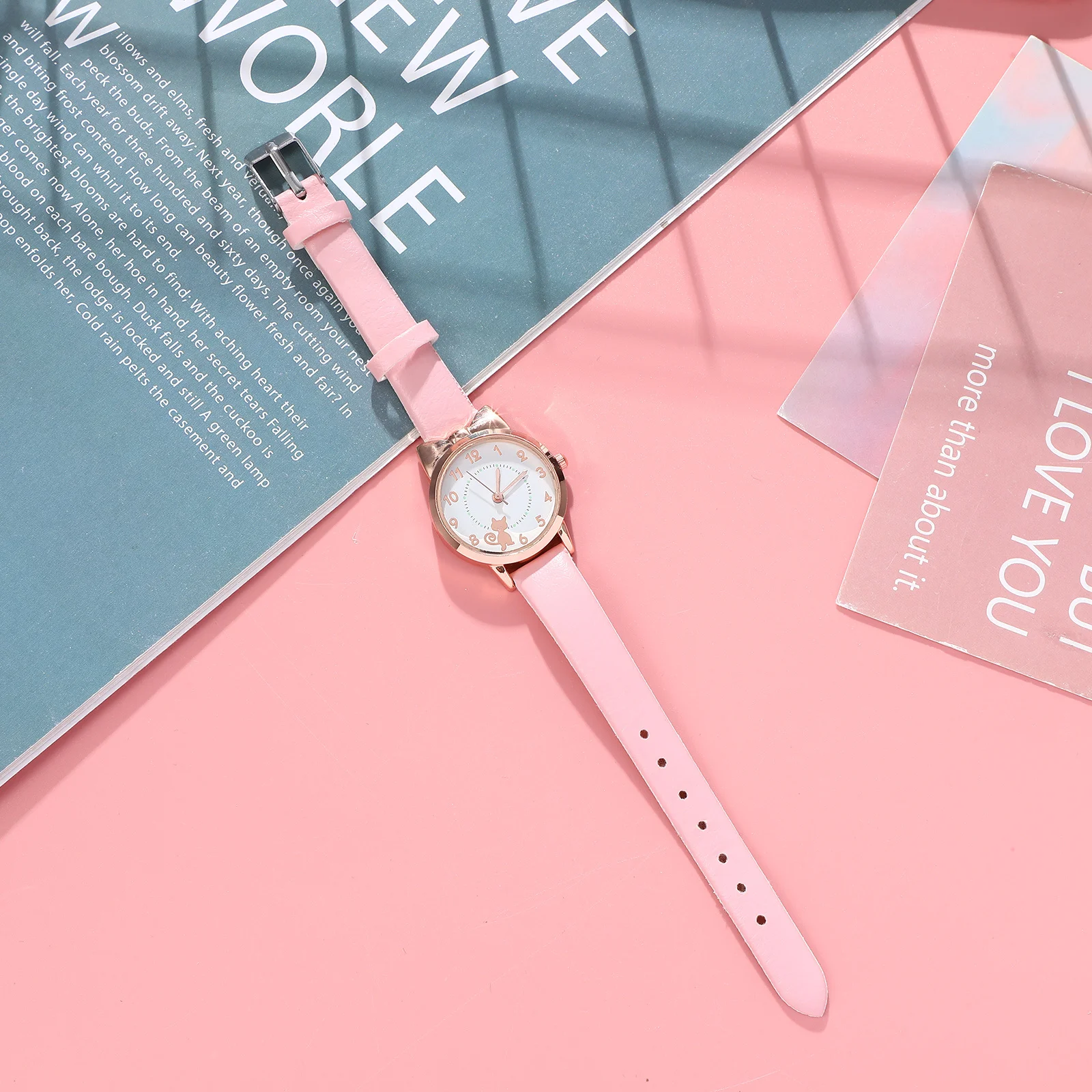 مشاهدة الساعات عارضة ساعة المعصم حزام الوردي حركة الكوارتز عارضة ملابس المعصم الزخرفية