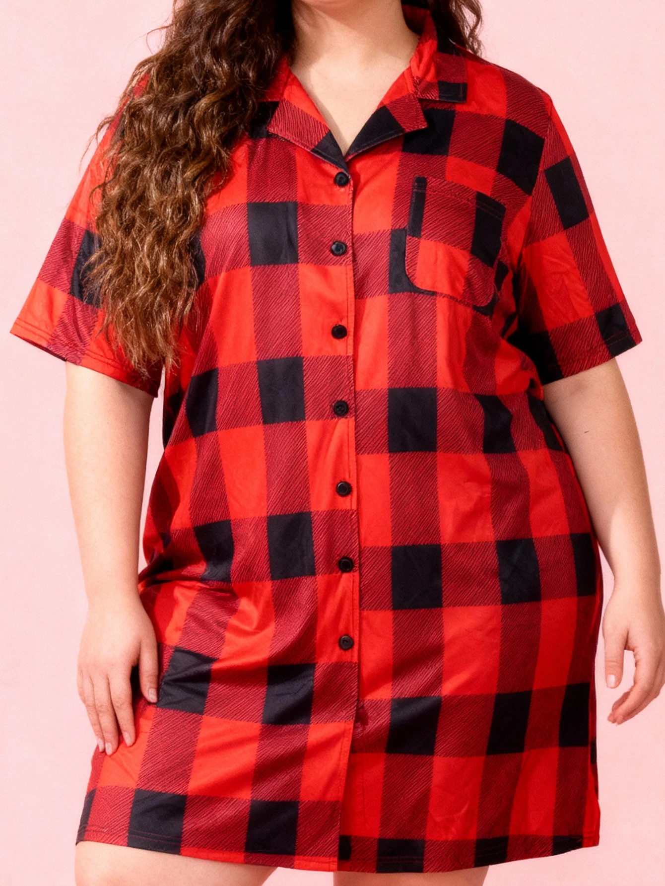 

Женская ночная рубашка больших размеров в клетку с отложным воротником и коротким рукавом в стиле преппи, мягкая домашняя пижама для сна, весна-лето