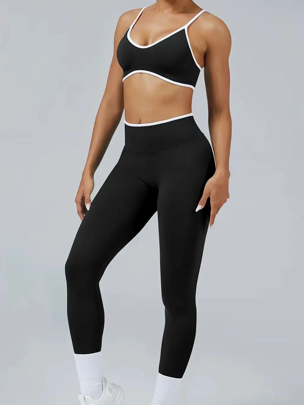 Thumbnail 2 - #32 Latest Activewear Offers