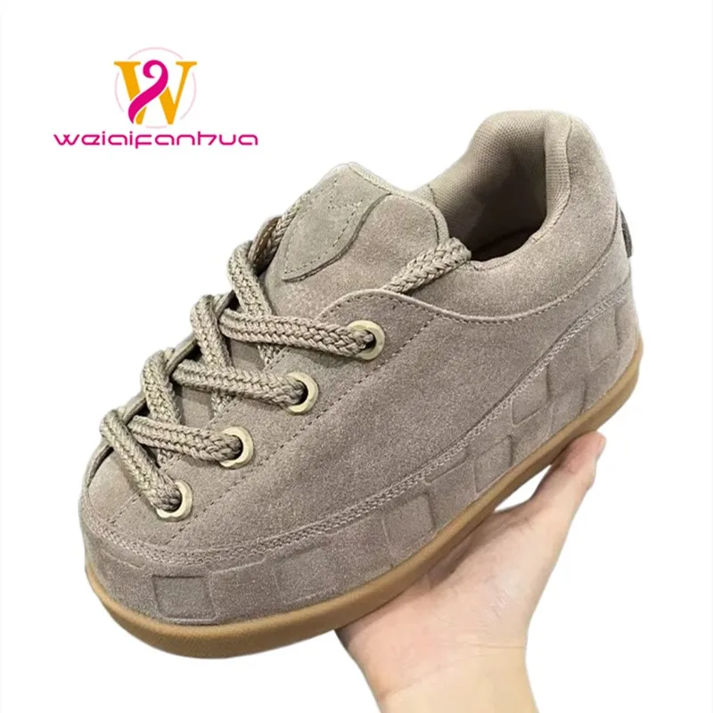 

Thick-soled Women's Shoes 2025 New Top Layer Cowhide Bread Shoes, Large-head Casual43 Height-increasing Single Shoes for Women