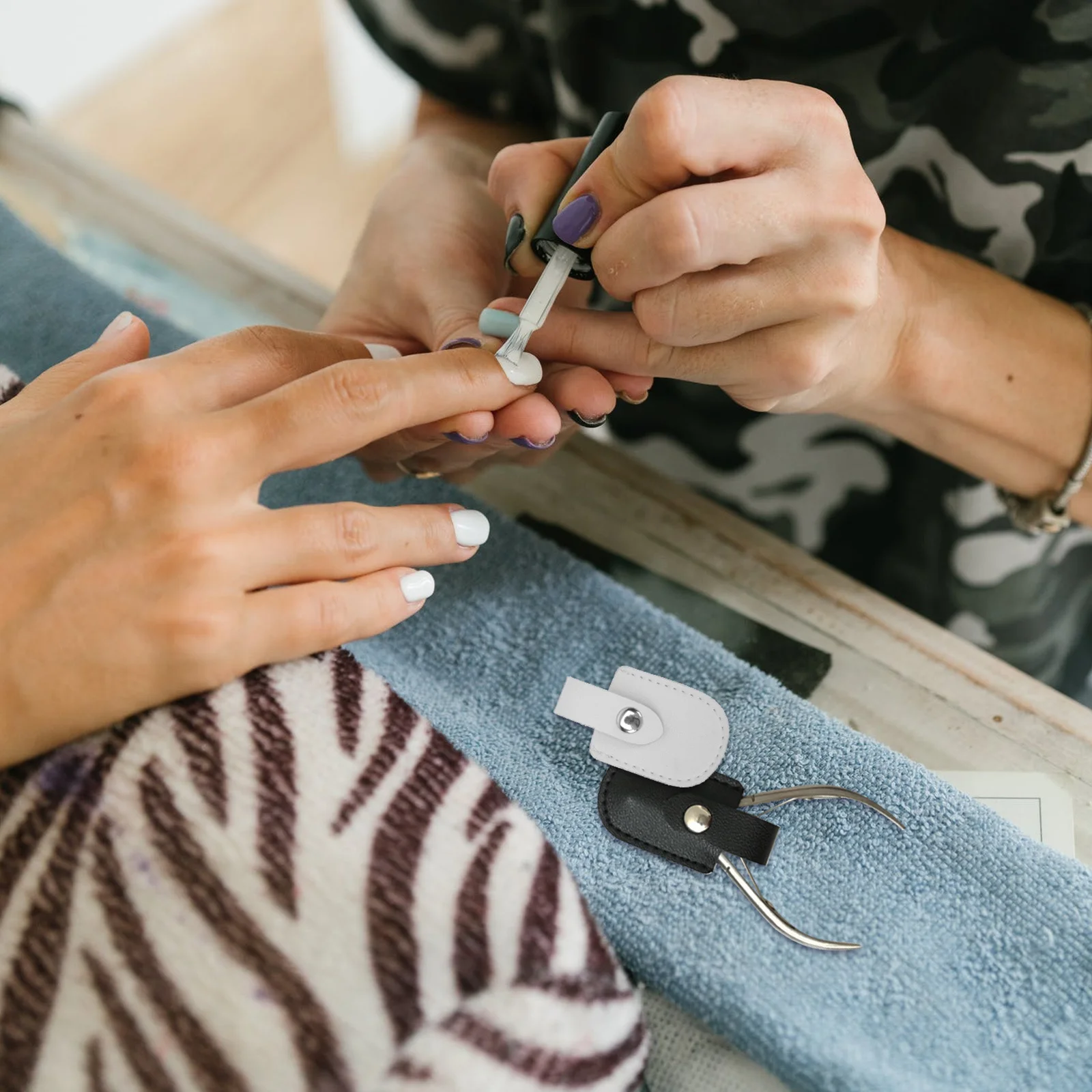 

5pcs Cuticle Nipper Covers Durable Protective Case For Manicure Scissor Nail Art Tool Accessory Nail Salon Supply