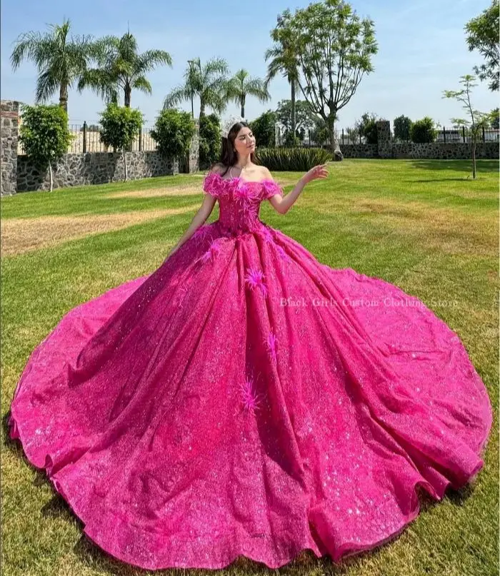 Sparkling Rose Pink Ball Gowns Quinceanera Dresses One Shoulder Embellished Sequin Corset Cathedral Train vestido de xv años