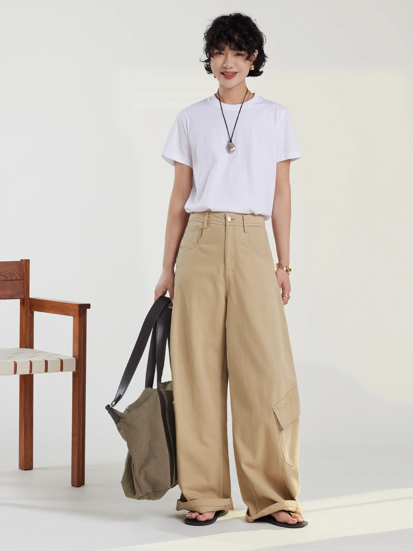 

Женская футболка Buuyie Wind Sings с коротким рукавом, белая, свободного кроя, в корейском стиле, из хлопка, с круглым вырезом, на лето 2026