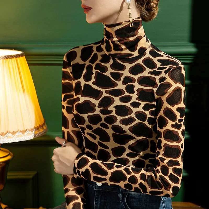 Winter Leopard Print Turtleneck T-shirt Women's Fleece Lined Mesh Slim Fit Top, Fashion Thermal Base Layer for Cold Weather