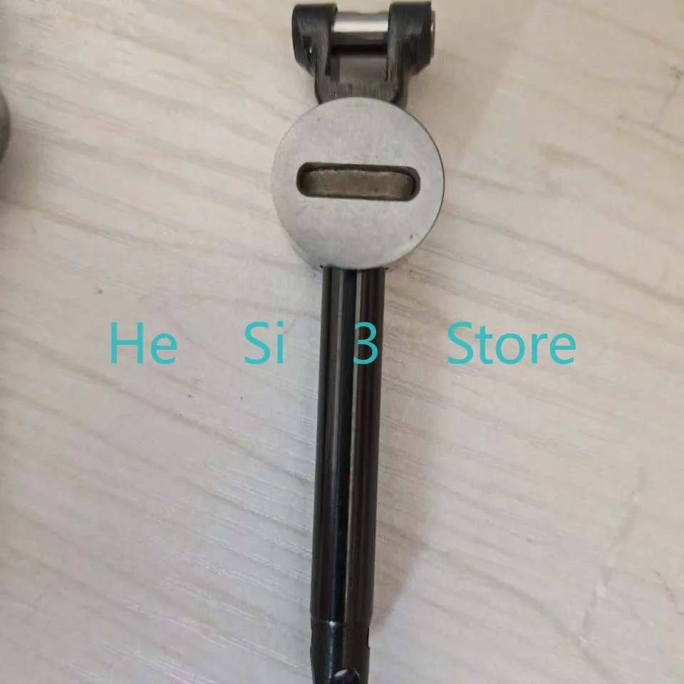 Slider Slider Ten Shaozi Screws, Jack C4, 798 Pegasus EX Oversewing Machine Small Bending Needle Slider Rocker Accessories