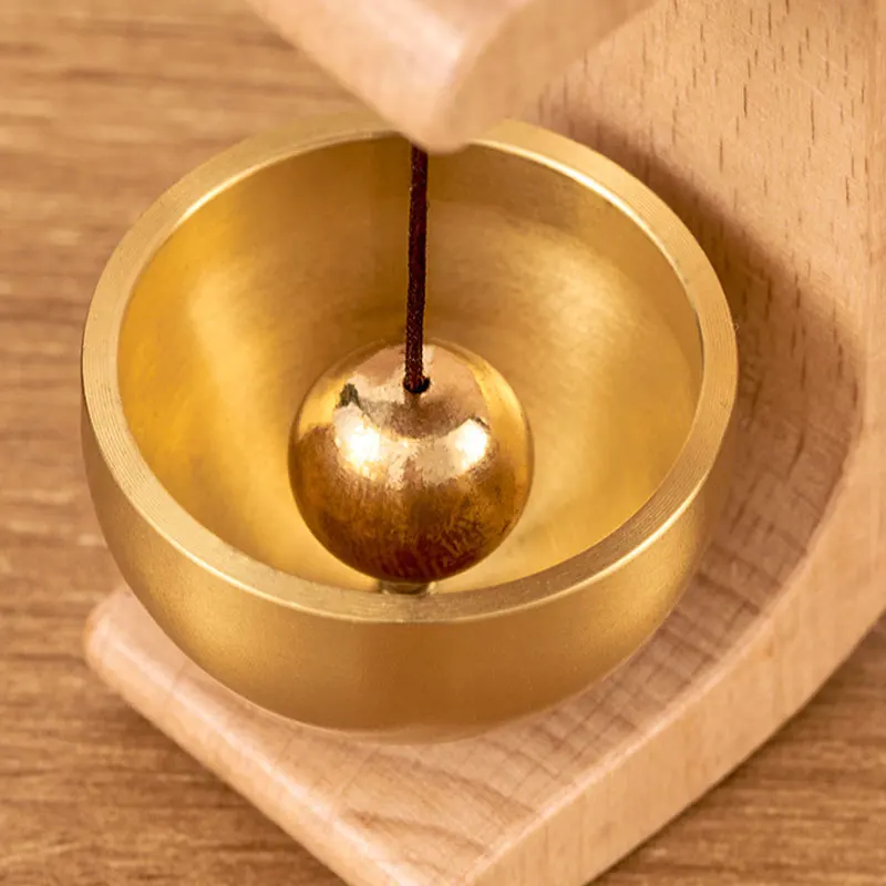 Wireless Wooden Wind Chime Doorbell - a Magnet-Free, Tranquil Entryway Decoration, a Warm Valentine's Day Gift for Decorating Your Porch