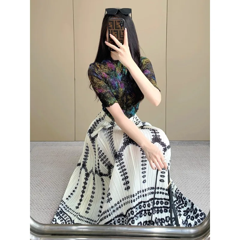 

Miyake Retro Ethnic Style Pleated Bustier Skirt Female 2025 Summer New High-end Printing High Waist Thin Long Skirt Women Jupe