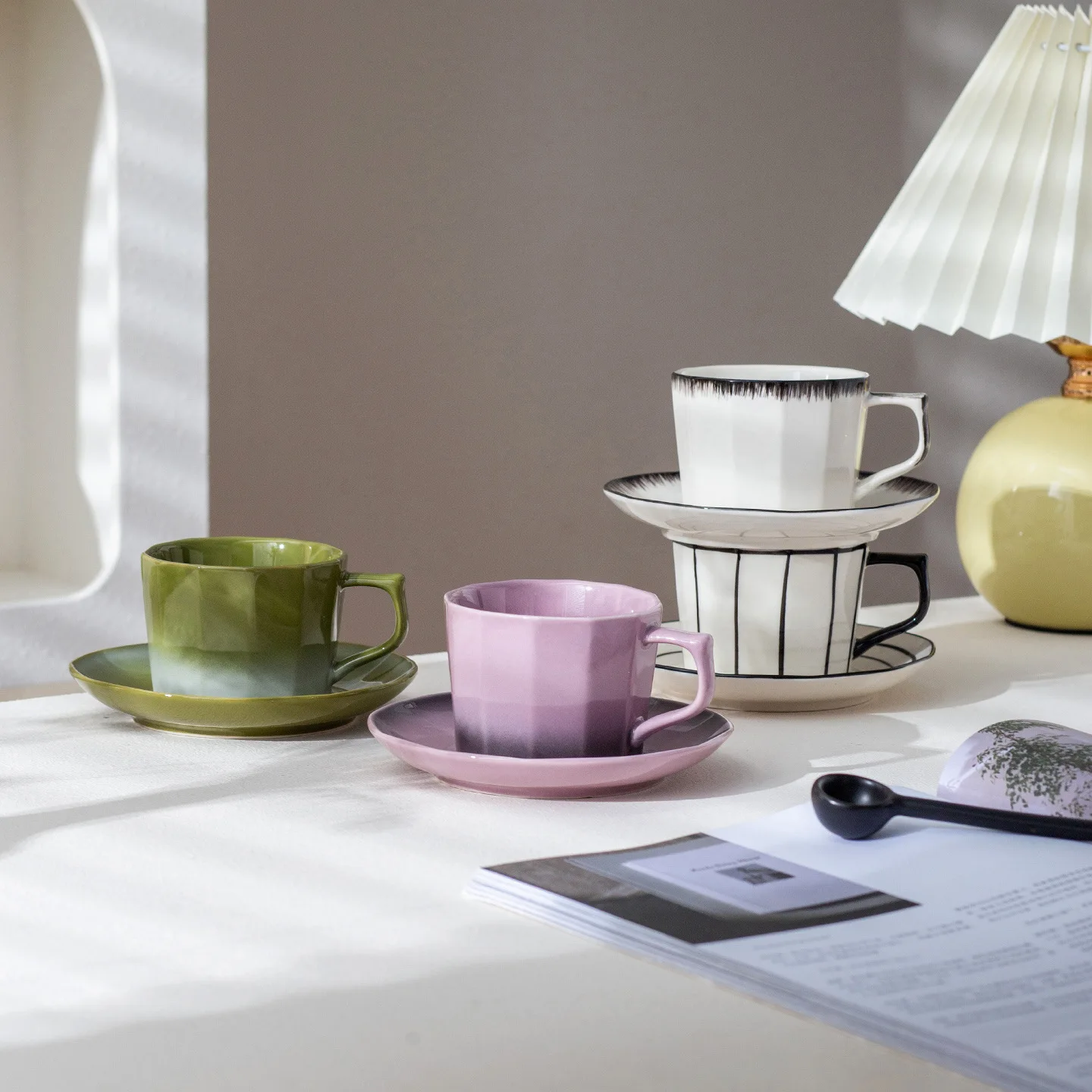 Simple Style Polygonal Mug Cup and Saucer Set Office Coffee Cup Ceramic Cup Afternoon Tea Cup Latte Flower Cup Combination
