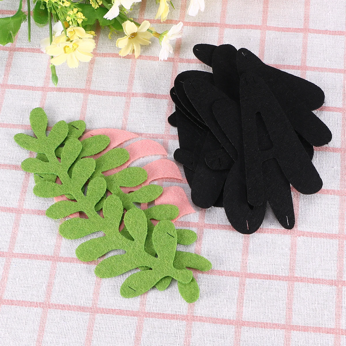 

1Pcs Just Married Wedding Decoration Banner Garland Leaves Design Hanging Indoor Outdoor Wedding Party Ornament