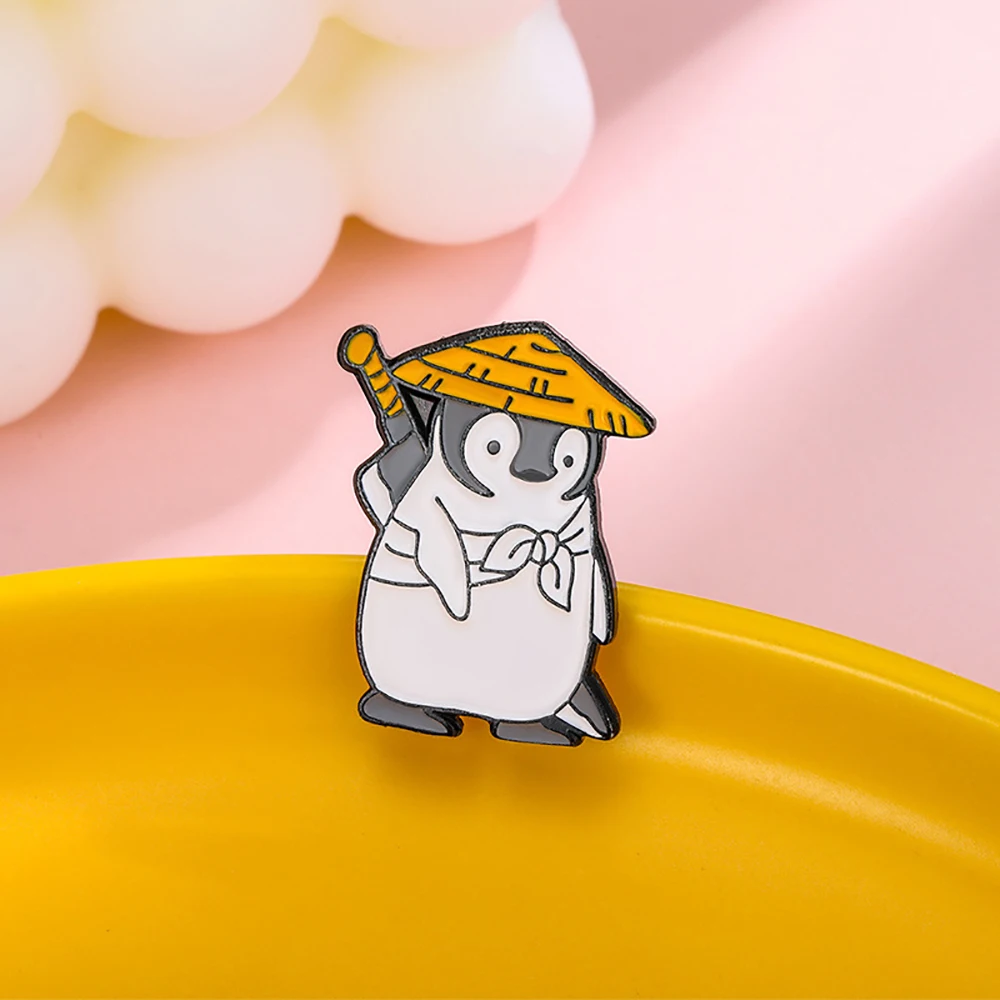 Cute Cartoon Animal Enamel Pins Brooch Creative Animals Killer Penguin Black Cat Corgi Seals Badge Lapel Pin Jewelry Gift Access