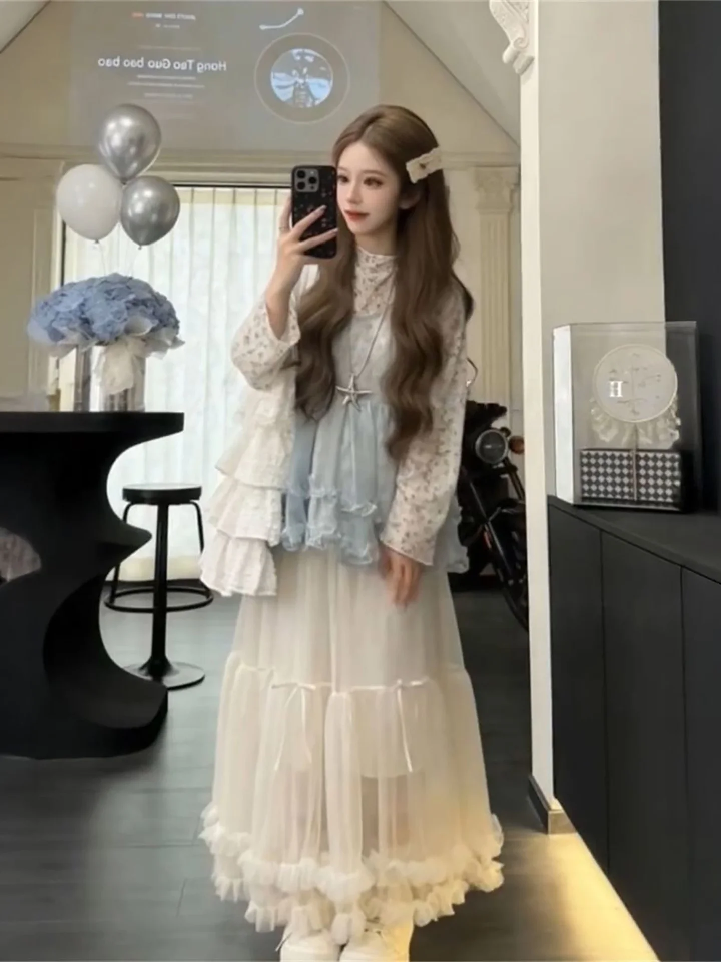 

Blue Floral Underwear Knot Puffy Skirt Three-Piece Set Gentle Elegant Holiday Style Women's Fashion Ensemble