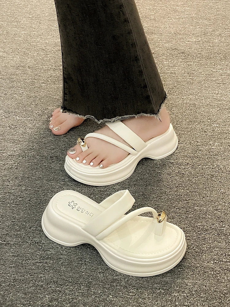 Flat Shoes Female Ladies' Slippers Platform Slipers Women Med Rubber Flip Flops 2024 Soft Hawaiian Slides Rome Scandals PU