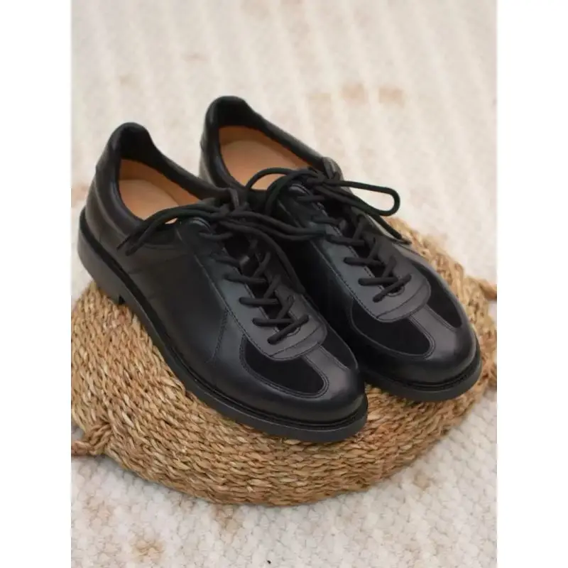 2026 Designer Brand Mens Bowling Shoes Hard-Wearing Anti Slip Designer Sneakers for Man Breathable Sports and Leisure Shoe Men