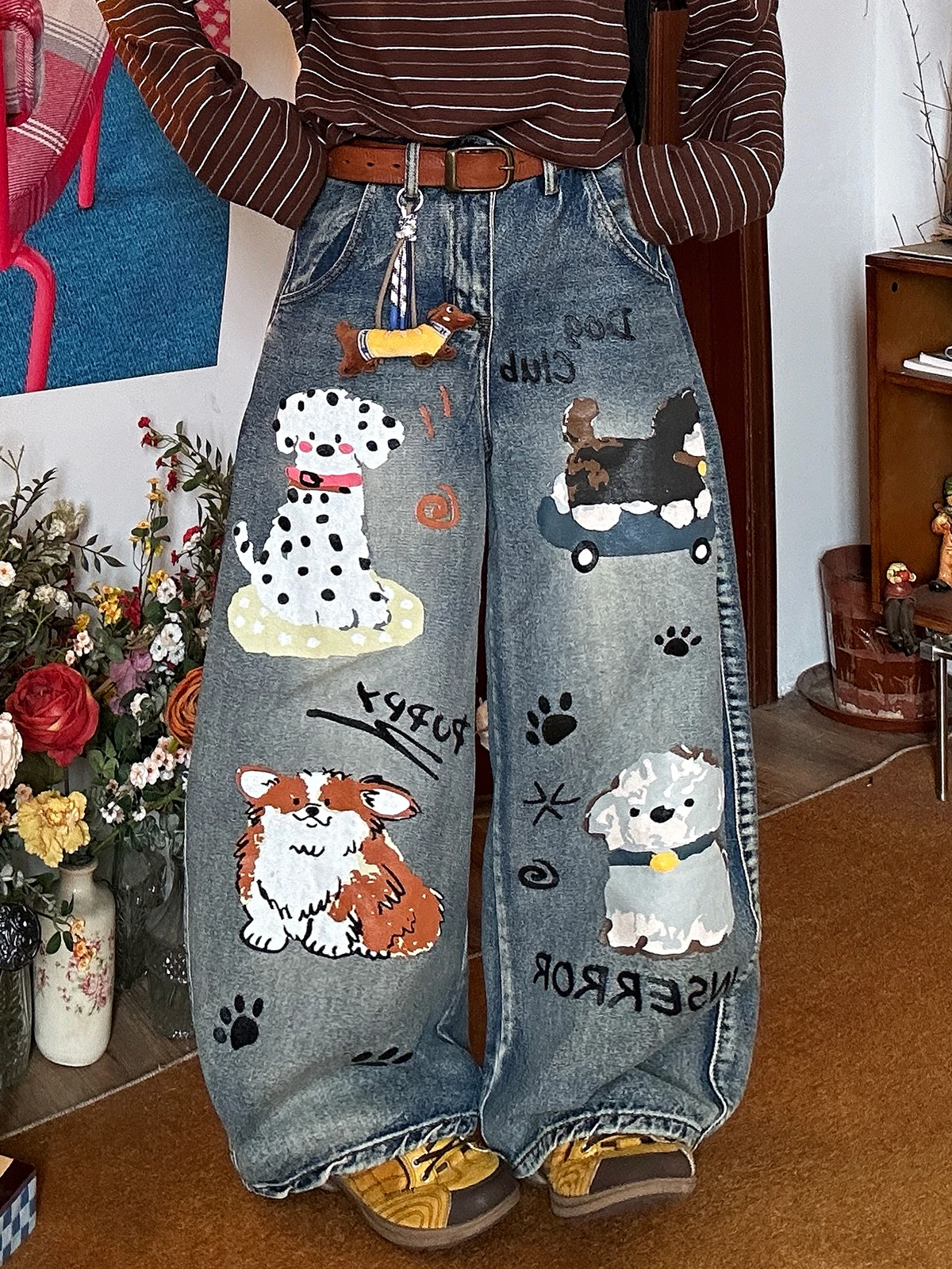 

Женские джинсы-клеш с принтом собаки в стиле ретро, широкие, удлиненные, с высокой талией, без стрейча, весна 2026, повседневные