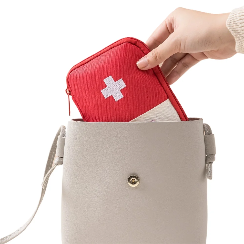 Portable Home Medical Kit Outdoor First Aid Kit Medicine Storage Bag Sealed Waterproof Environmentally Friendly Sorted