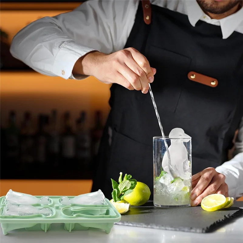 AA81-3D Labrador Ic… - image